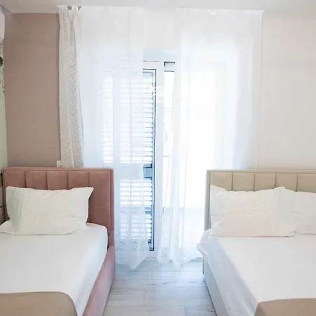 Zoto Luxury Apartment Himarë Extérieur photo