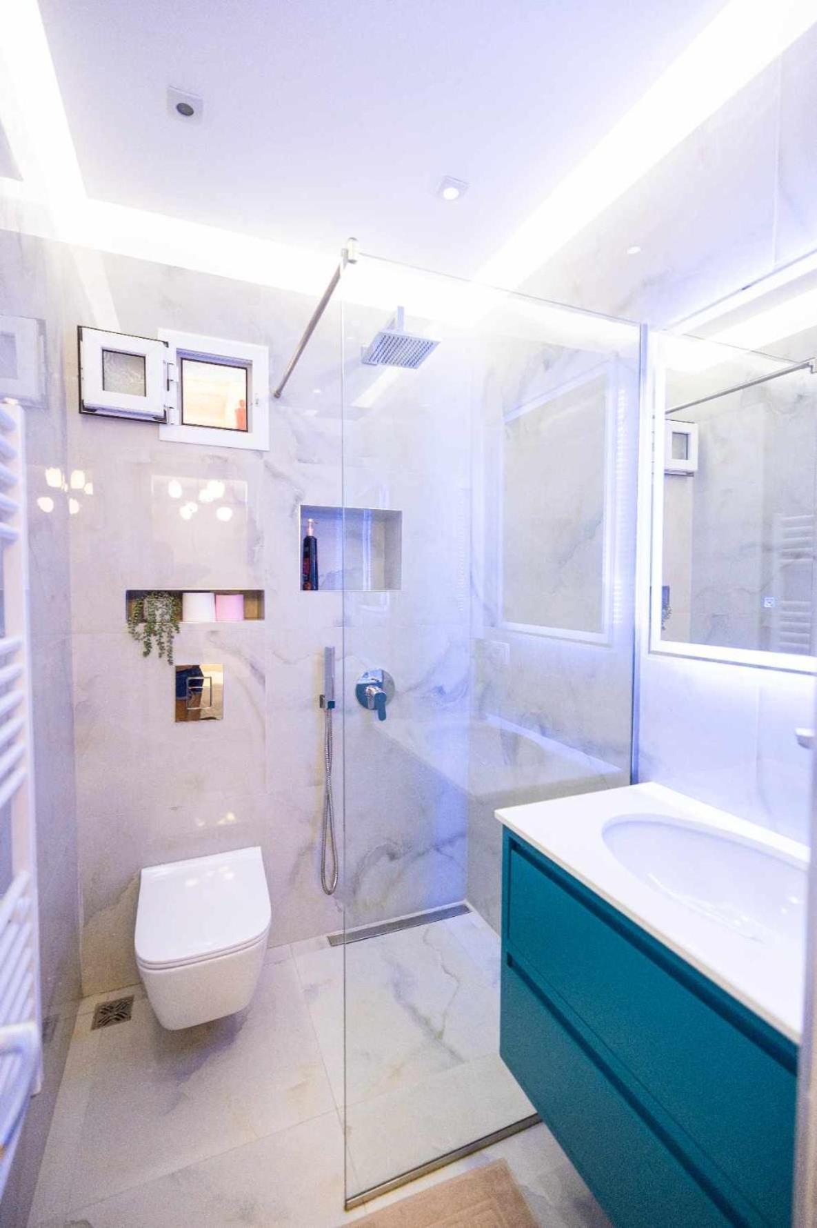 Zoto Luxury Himare