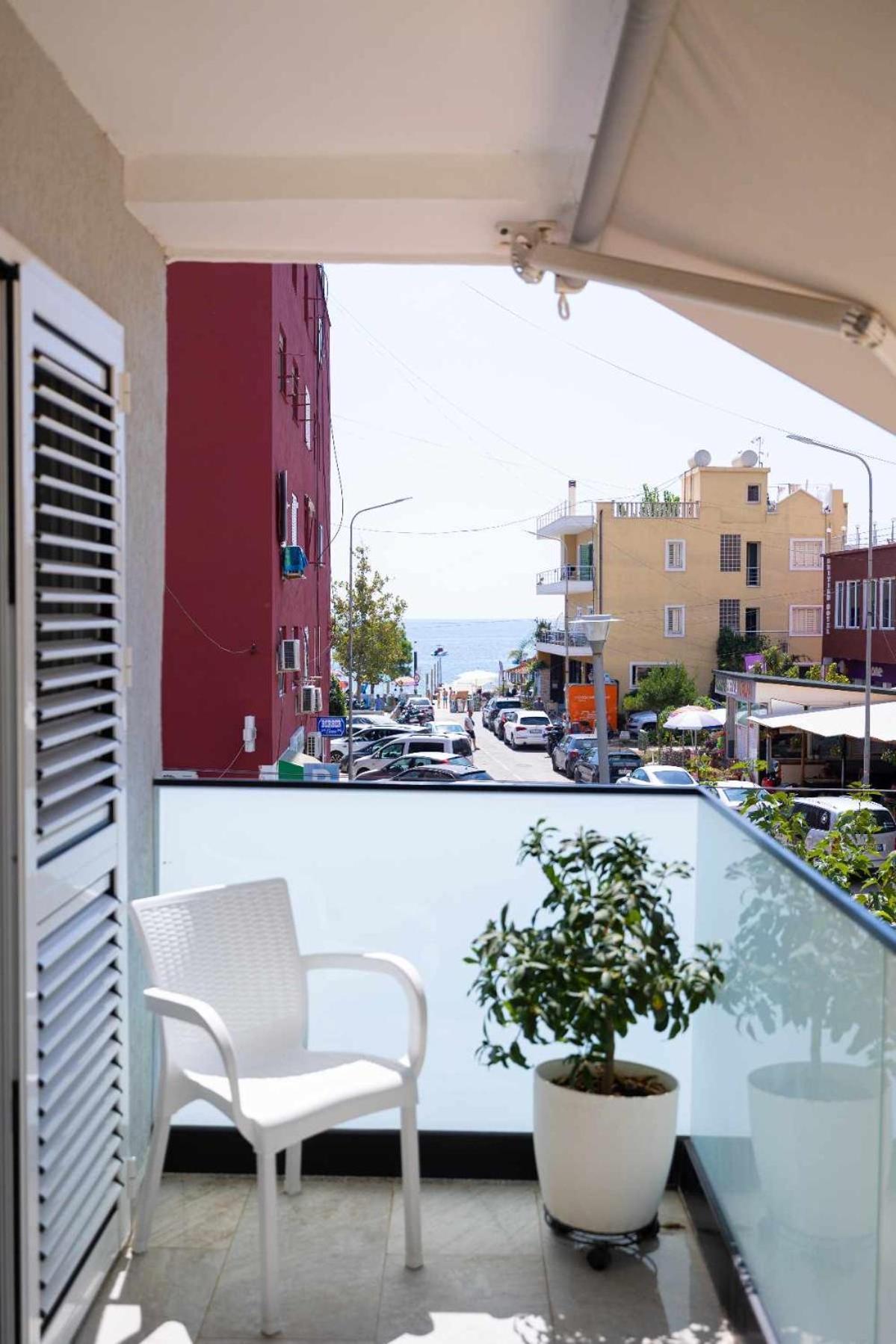 Zoto Luxury * Himare